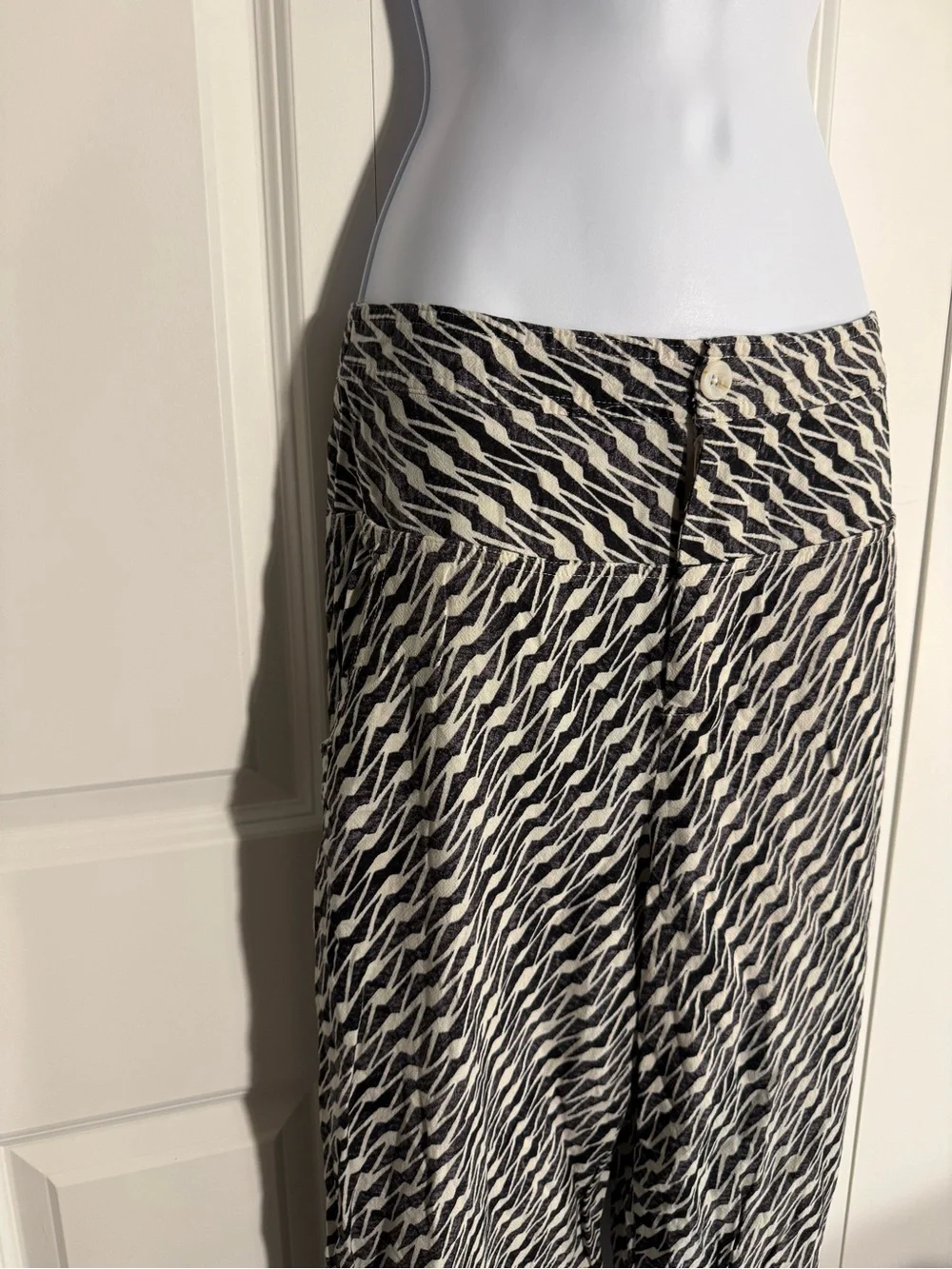 Anthropologie Black & White Printed Jogger Pants